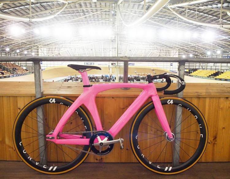 lizanne-wilmot-curve-g4-wheels-disc