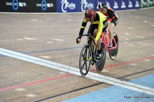 Lizanne Smile for the camera.jpg